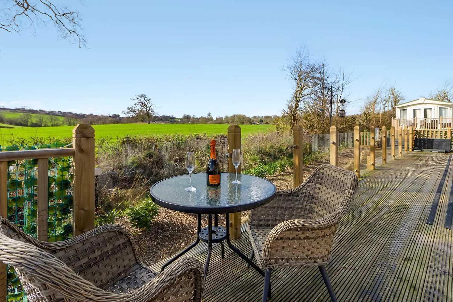 Peaceful Lake Retreat - Fishing Lakes - Swimming Pool 500Yrds - Short Stays Uk Velká Británie
